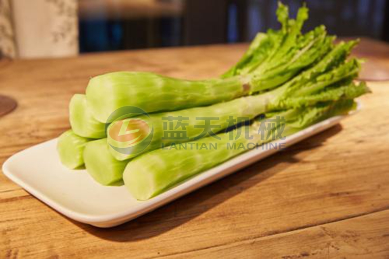 lettuce before drying