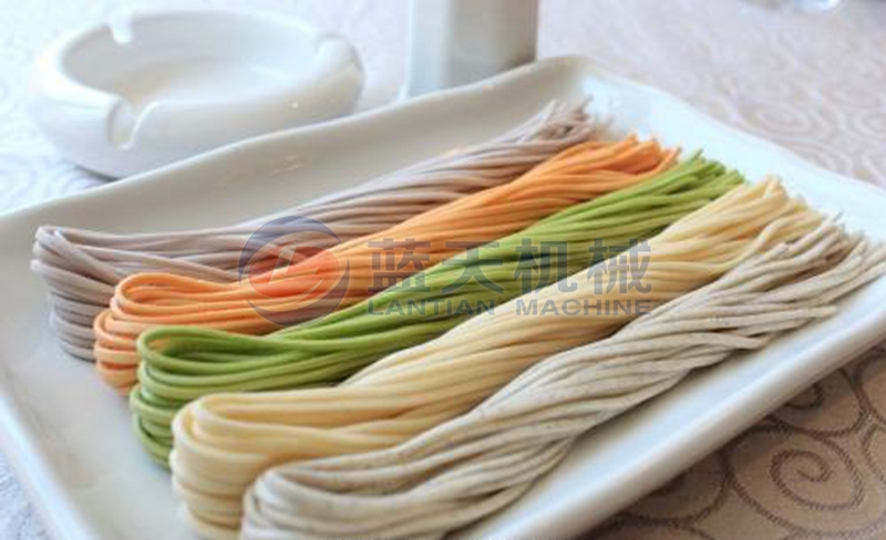 noodles before drying
