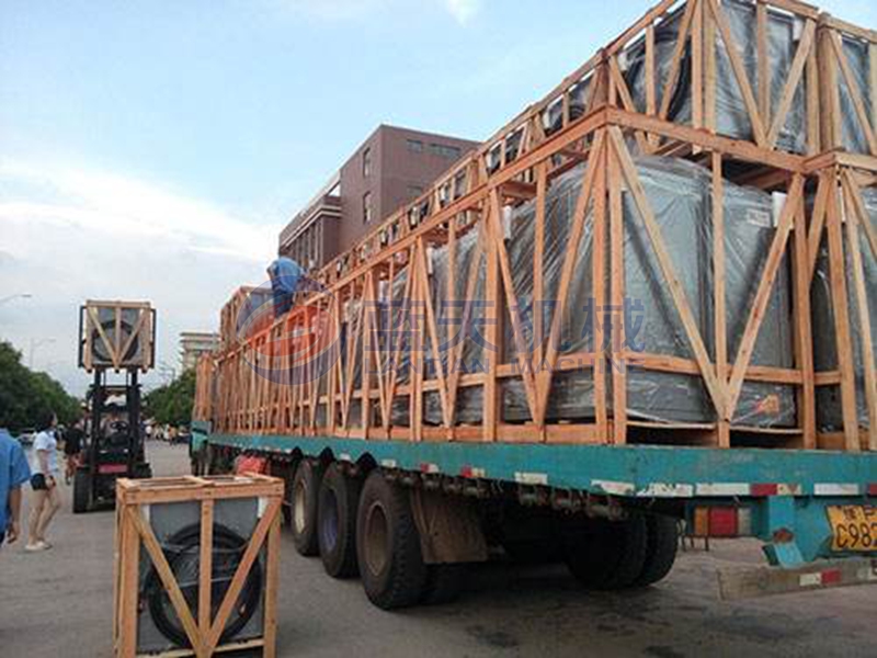 Date palm dryer packaging and transportation